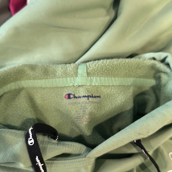 Champion sweatshirt size 2XL women’s - Picture 7 of 8